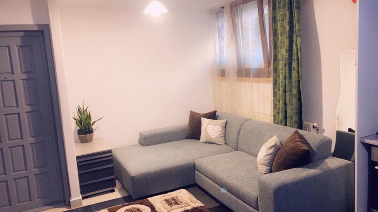 Boutique Suite 2 คลูจ-นาโปกา ภายนอก รูปภาพ