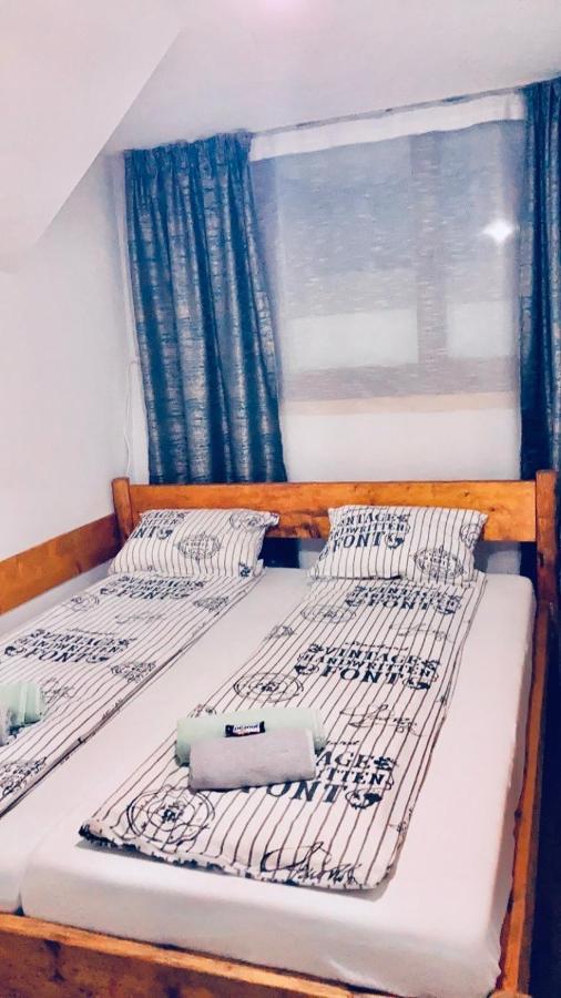 Boutique Suite 2 คลูจ-นาโปกา ภายนอก รูปภาพ
